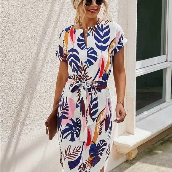 Casual Notched Neck Leaf Print Belted Dress - dress - Picture 3 of 9